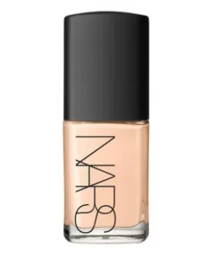 image of NARS Sheer Glow Foundation Yukon