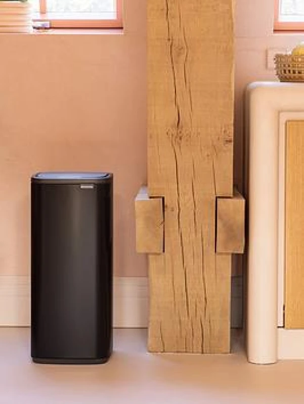 Image of Brabantia Touch Bin, 30L - Platinum, Grey 238260