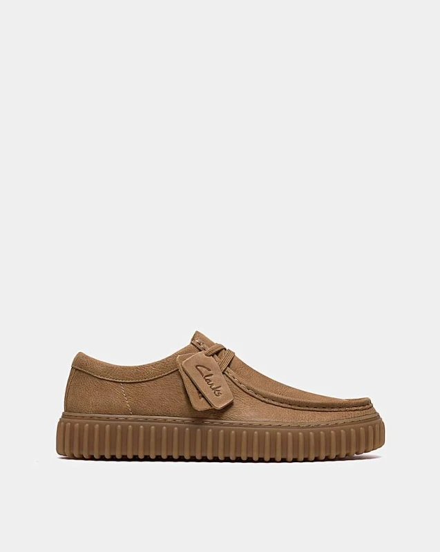 Image of Clarks Torhill Lo Leather Dark Sand 9 UK