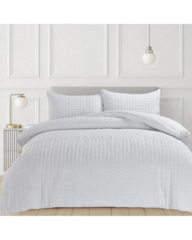 Image of Velosso White Kinsley Embossed Pattern Duvet Cover And Pillowcase Set Single