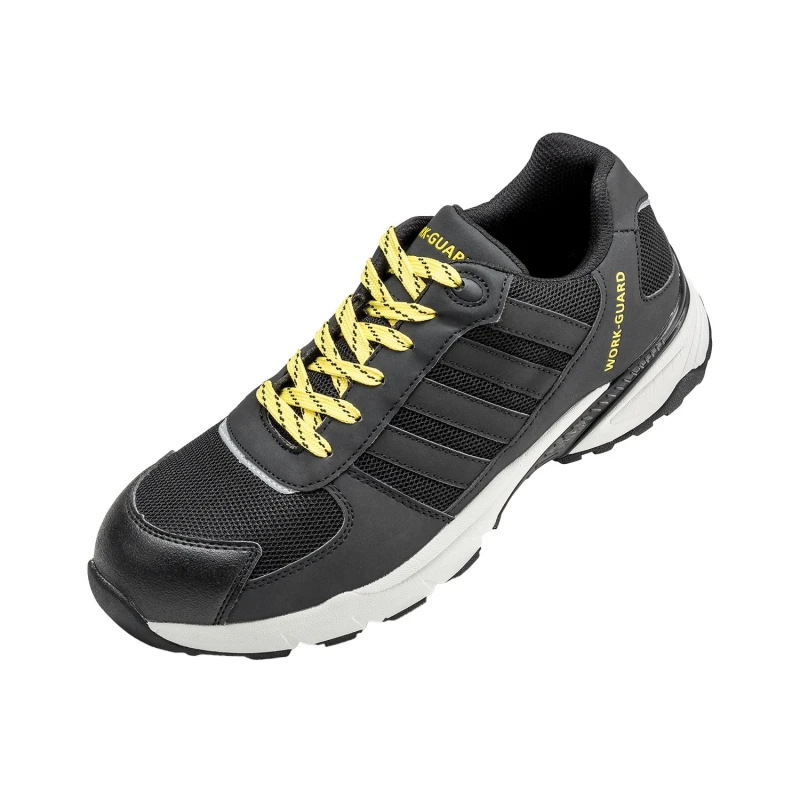 Image of Result Result Men Leather Safety Trainers in Black Size: 9 Black 9 Male 5063470448159