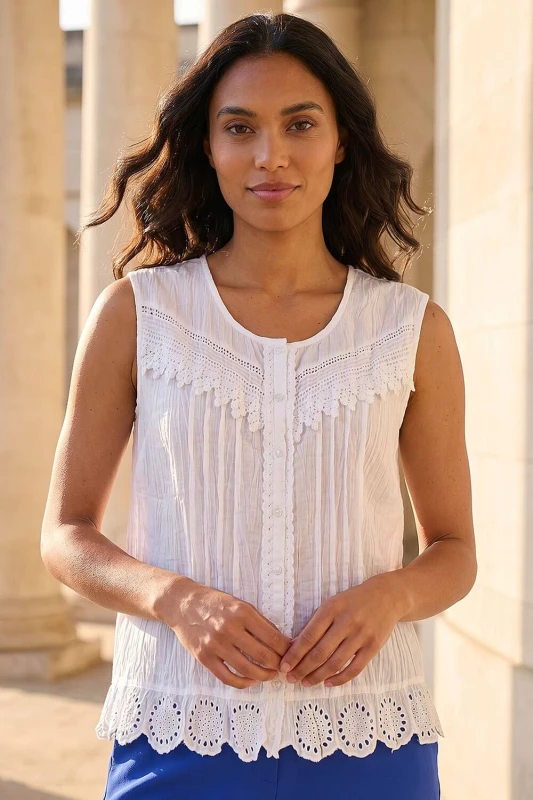 Image of Roman Womens Cotton Lace Crinkle Blouse in Ivory Size: 16 Ivory Female 16
