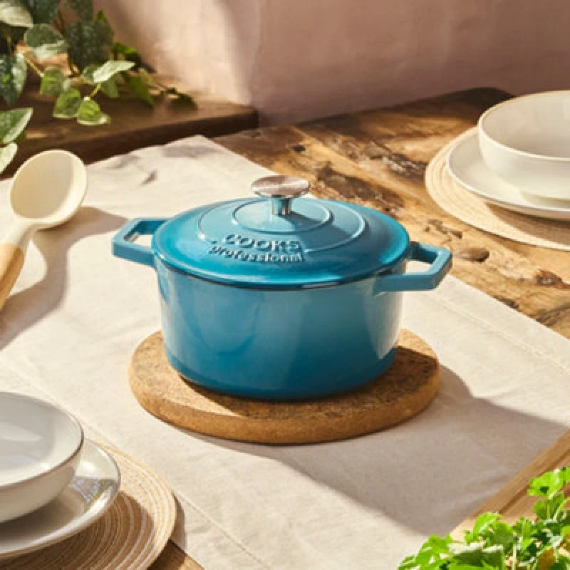 Image of Cooks Professional Cast Iron Casserole Dish 20Cm - 2.8L Colourful Cooking Pan With Lid & Handles - Suitable For All Hobs - Teal