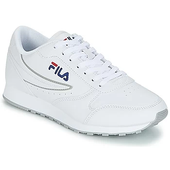 image of Fila ORBIT LOW WMN womens Shoes Trainers in White