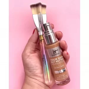 Image of IT Cosmetics Heavenly Luxe Superstar Foundation Brush