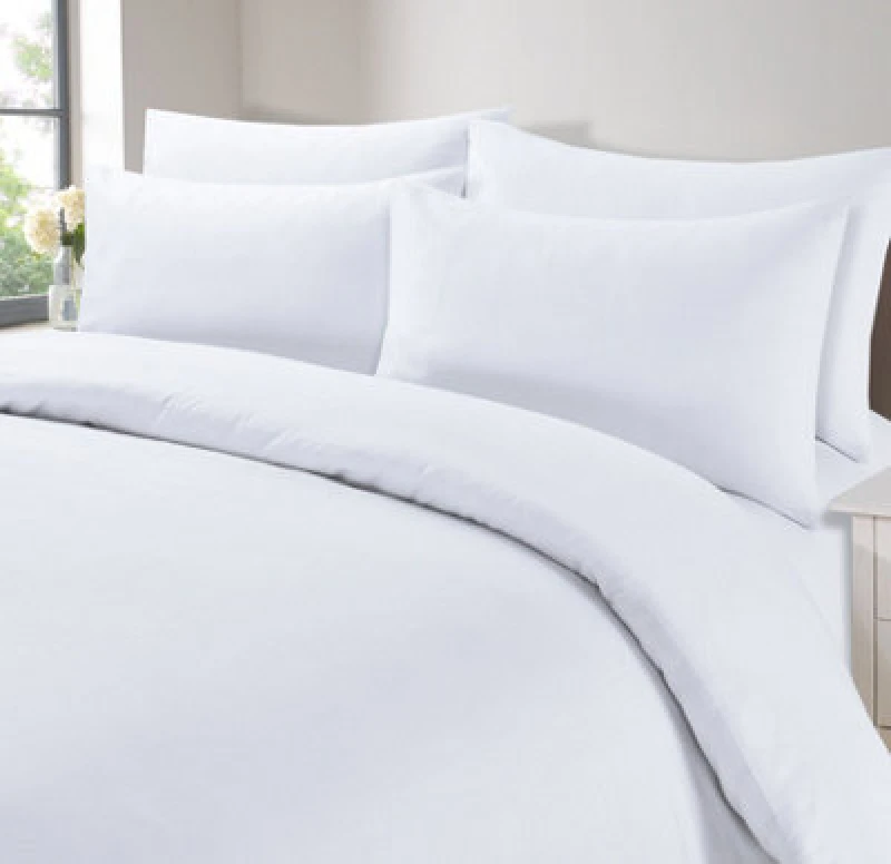 Image of OHS OHS 2 Pack Soft Microfibre Wrinkle Resistant Housewife Pillowcases in White Size: Standard Pillow Case White Standard Pillow Case Unisex 5027434