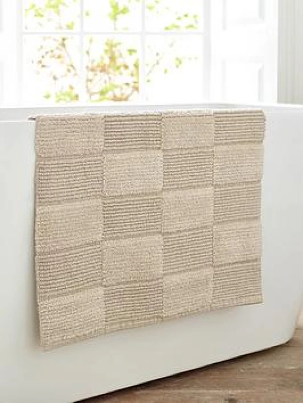 Image of The Lyndon Company The Lyndon Company Egyptian Spa 1600gsm Cotton Bath Mat - Ultra Plush, Absorbent, Luxury Spa Feel - 55x85cm in Natural Natural Bath