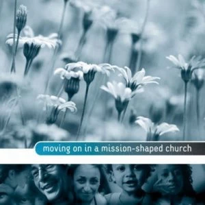 Image of Moving on in a Mission-Shaped Church by Steven Croft Book