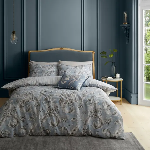 Image of Catherine Lansfield x Bridgerton Bridgerton By Catherine Lansfield Floral Bedding Set-Double