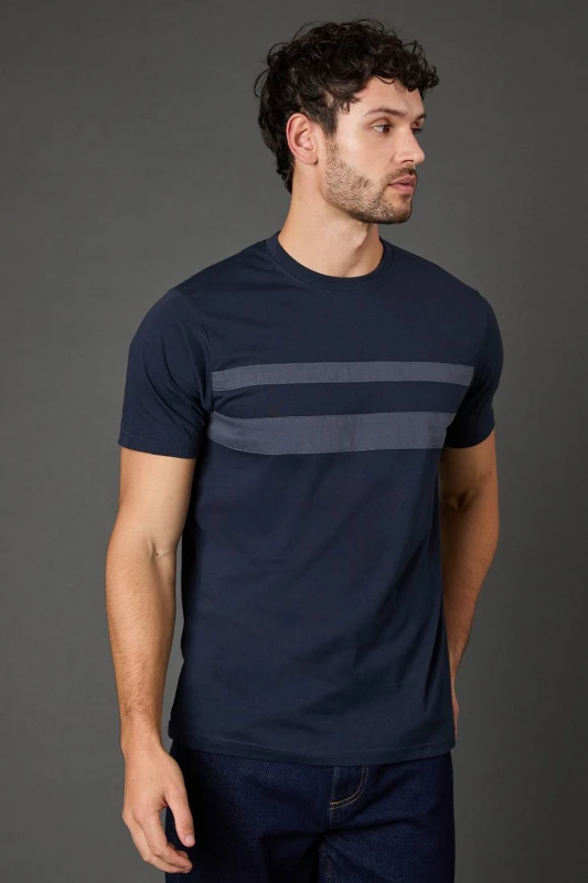 Image of Burton Burton Men Navy Chest Stripe T-Shirt Size: Medium Navy M Male 5045772326540