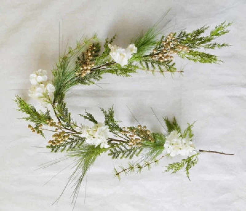 Image of Shatchi Golden Berries Green Christmas Christmas Garland Green