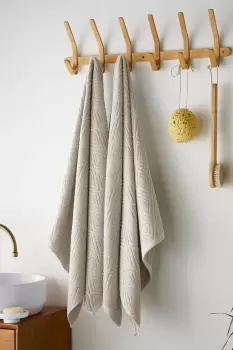 Image of 'Diamond Geo Sculpted' Bath Sheet Pair