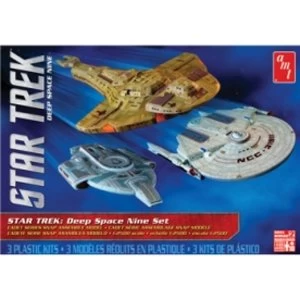 Image of AMT 12500 Cadet Series Kit Star Trek Deep Space 9 Era Ships