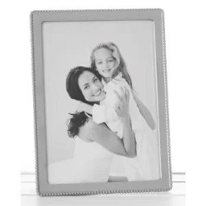 Image of Polished Silver Beaded Edge Frame 4x6