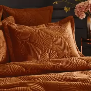 Image of Palmeria Quilted Velvet Pillowcase Rust