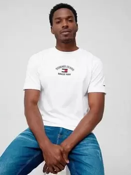 Image of Tommy Jeans Tjm Clsc Timeless Tommy T-shrt, White, Size 2XL, Men