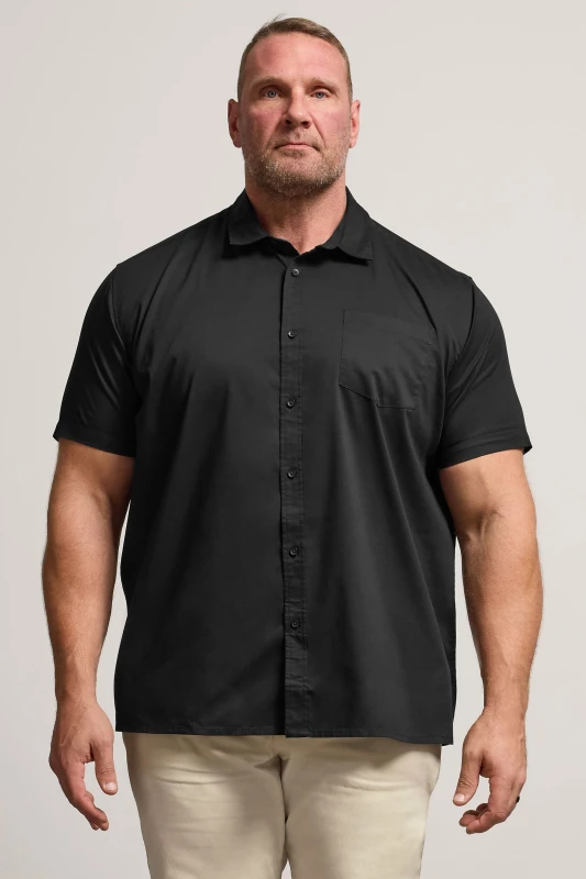 Image of BadRhino BadRhino Men Short Sleeve Shirt in Black Size: X-Large Black XL Male 5063111261840