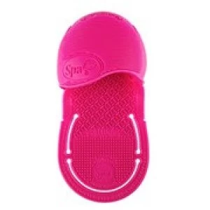 image of Sigma Spa Express Brush Cleaning Glove