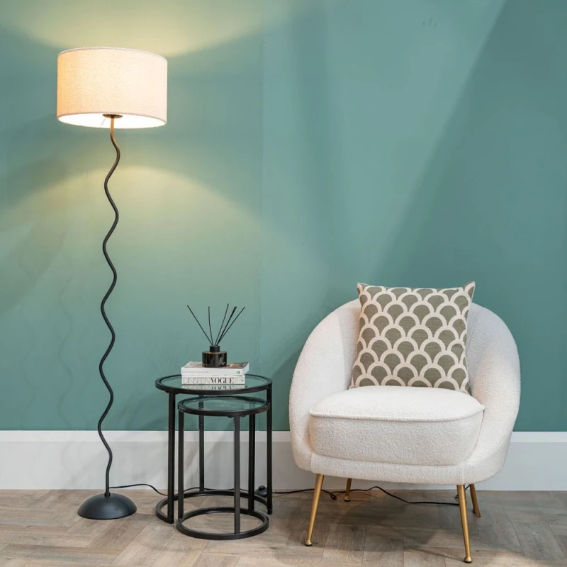 Image of ValueLights Wiggle Black Metal Floor Lamp With Boucle Lampshade Black unisex