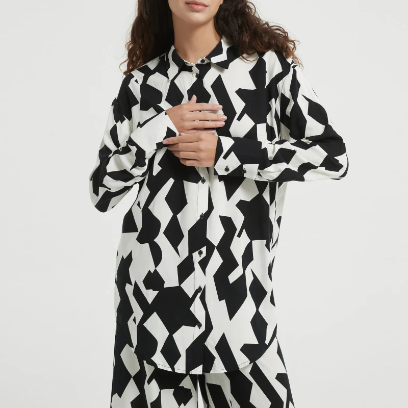 Image of Be You Mono Print Shirt - Black 8