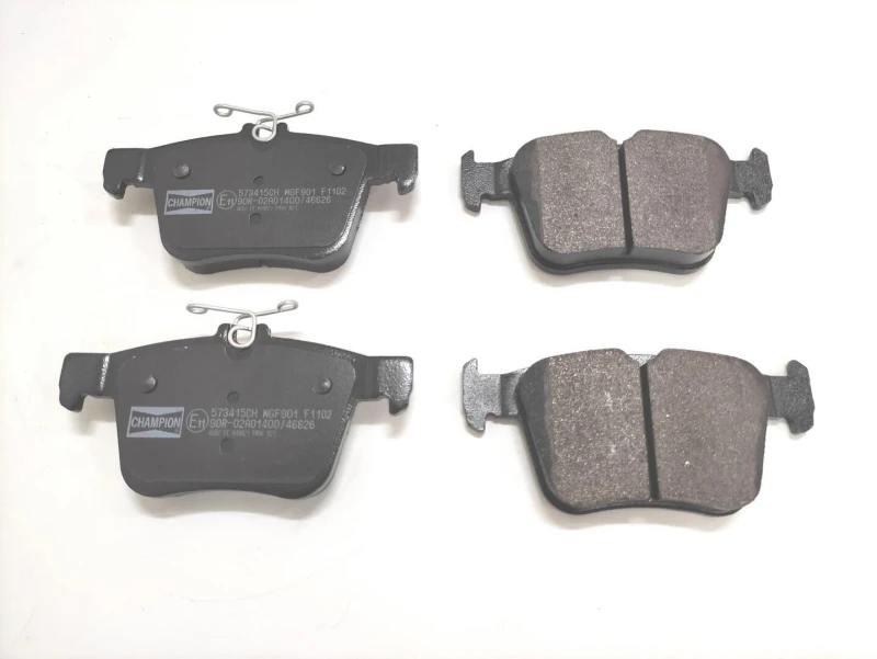 Image of Brake pad set CHAMPION 573415CH