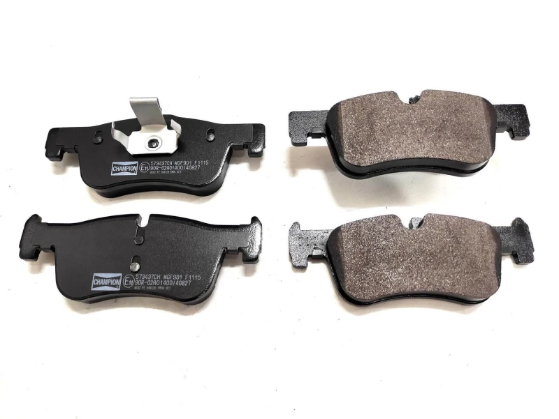 Image of Brake pad set CHAMPION 573437CH