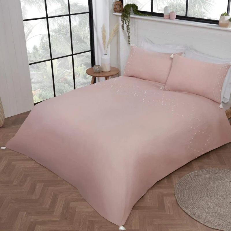 Image of Smart Living Smart Living Luxury Hotel Quality Boho Embroidered Tassels Duvet Cover with Pillowcases in Pink Size: Double Pink Double Unisex 5056242