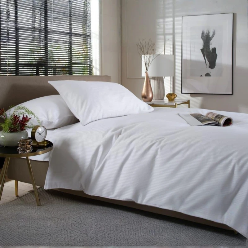 Image of The Lyndon Company Mayfair Duvet Cover Sets White unisex Double
