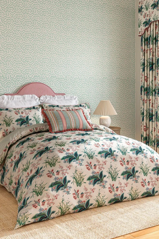 Image of Sanderson Sanderson 'Enys Garden' Cotton Duvet Cover Set Size: Super King Multi Super King Unisex 5016709704366