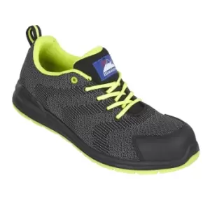 Image of Black M/F S1P Fly Knit Trainer Size 10.5/45