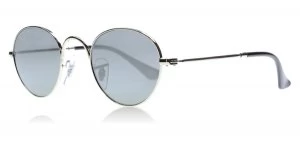 image of Ray-Ban Junior RJ9537S Sunglasses Silver 212/6G 40mm