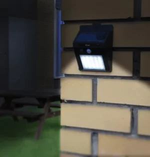 Image of Lyyt LED Security Light 20 LED Solar IP44 Daylight