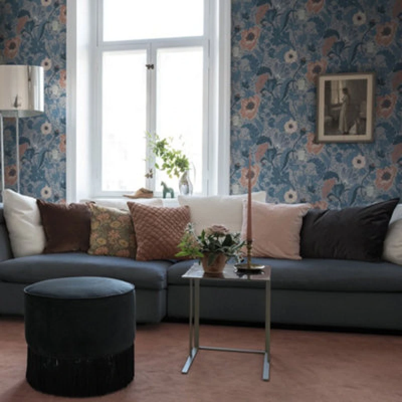 Image of Galerie Apelviken Blue Pink Anemone Smooth Wallpaper