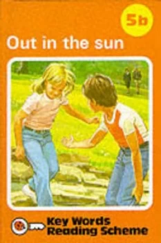 Image of Key Words 05 Out in the Sun b Series by Ladybird Hardback