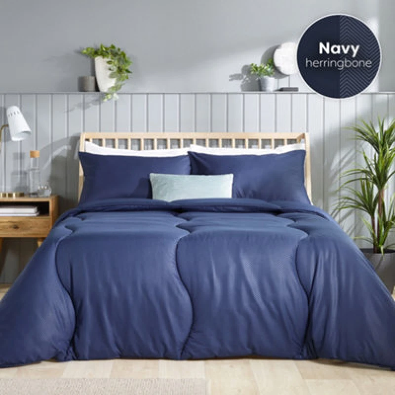 Image of Slumberdown Slumberdown Coverless Comfort Herringbone Navy 10.5 Tog Duvet Size: Double Navy Double Unisex 5012924073263