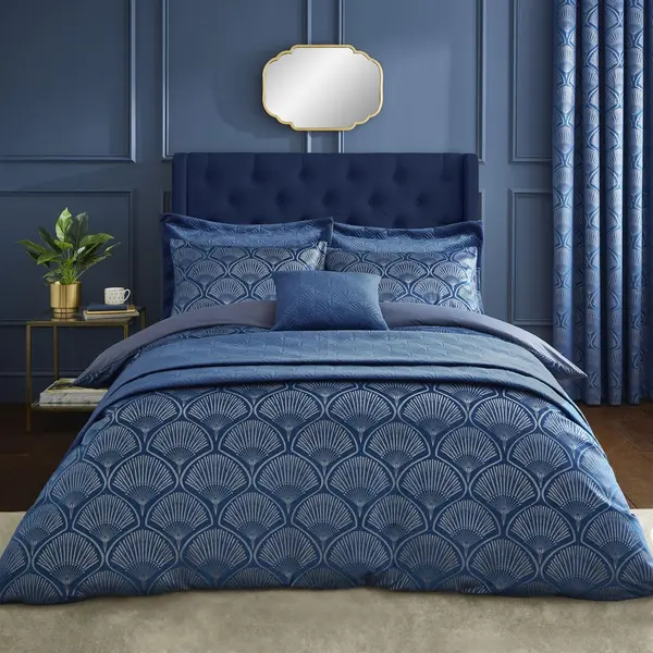 Image of Catherine Lansfield Catherine Lansfield Art Deco Navy Bedding Set - King size