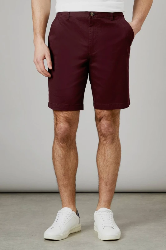Image of Burton Burton Men Burgundy Classic Chino Shorts Size: 30 Burgundy 30 Male 5045749157740