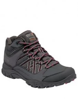 Image of Regatta Edgepoint Waterproof Walking Boot