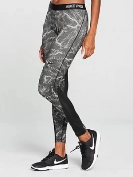 Image of Nike Training Chain Feather Tight Print Size L Women