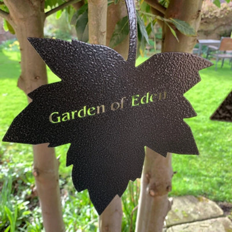 Image of Poppy Forge Falling Leaves - Garden Of Eden - W20 X H25cm - Black