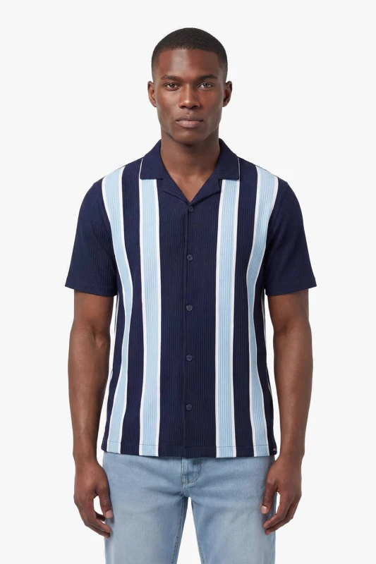Image of Luke 1977 Mens Gwithian Textured Shirt in Dark Navy Size: Medium Dark Navy Male M