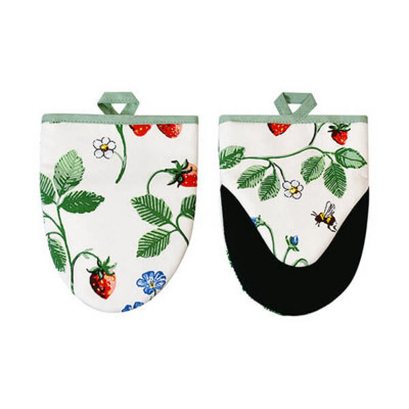 Image of Ulster Weavers Strawberry Patch Microwave Mitts