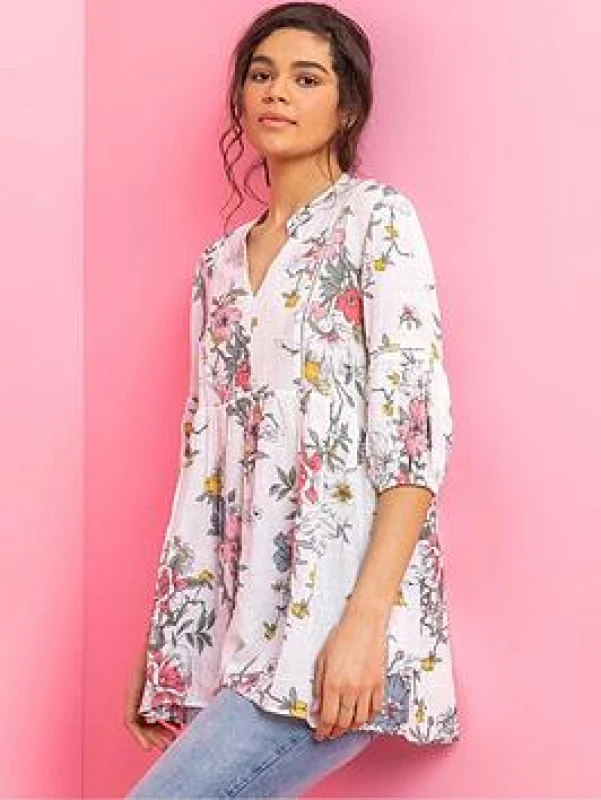 Image of Roman Womens Floral Print Notch Neck Tunic Top in White Size: 18 White Female 18