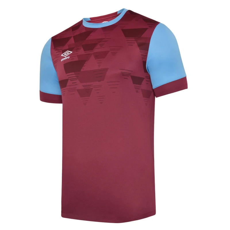 Image of Umbro Vier Jersey in Scarlet Size: 11-12 Years Scarlet Unisex 11-12 Years