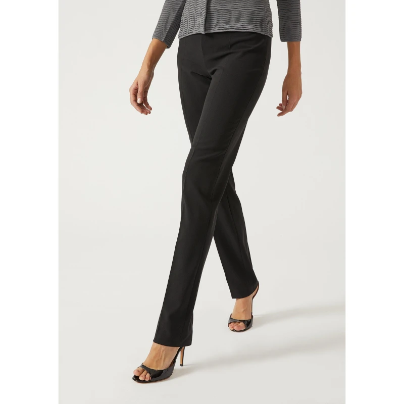 Image of Emporio Armani Emporio 09TSlFitTrou - Black 6