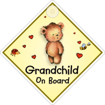 image of Suction Cup Diamond Window Sign - Grandchild On Board- CASTLE PROMOTIONS- DH56