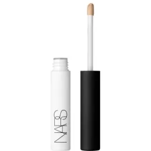 image of NARS Cosmetics Tinted Smudge Proof Eyeshadow Base - Light