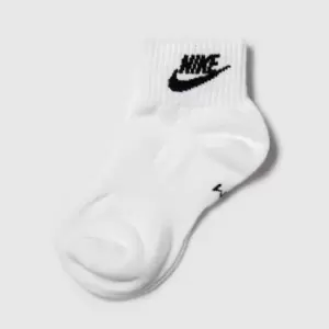 image of Nike White & Black Essential Ankle Socks 3 Pack