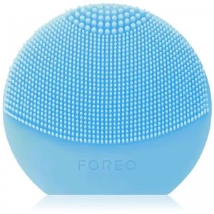 image of FOREO Luna Play Plus Sonic Skin Cleansing Brush for All Skin Types Mint