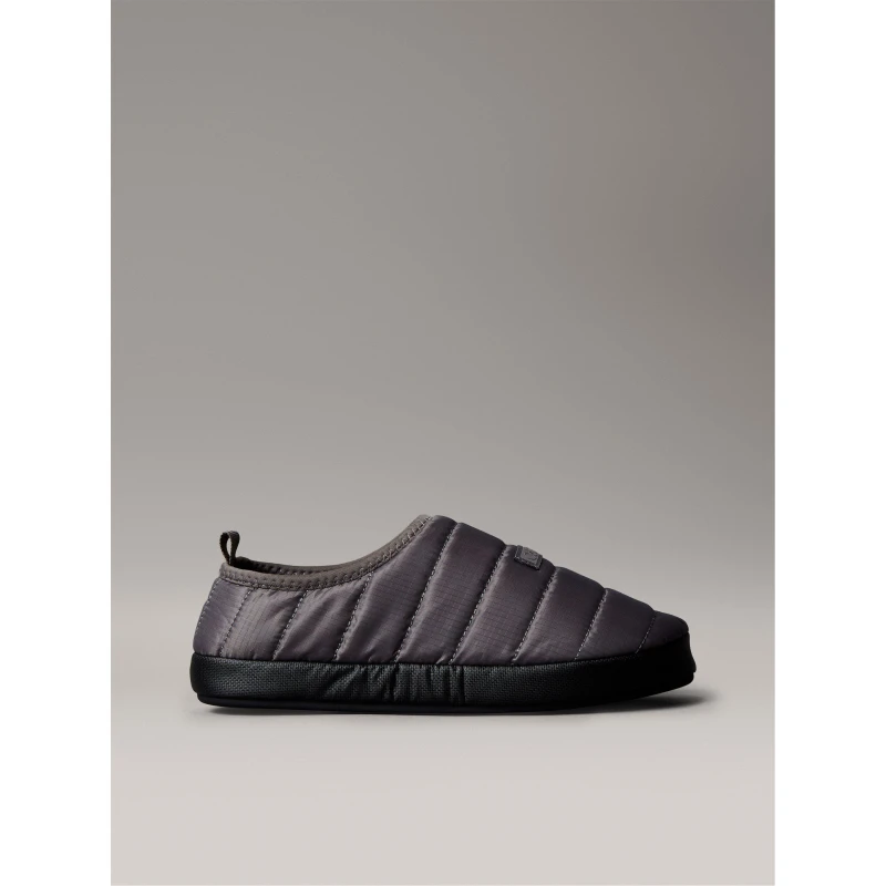 Image of Calvin Klein Mens Puffer Moccasin Slippers Granite Gry/Blk male 7 (41)